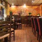 杜普伊斯酒店 2* 法尔肯堡