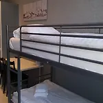 杜普伊斯酒店 酒店