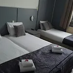 杜普伊斯酒店 法尔肯堡