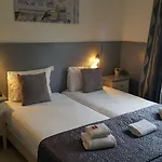 杜普伊斯酒店 2*