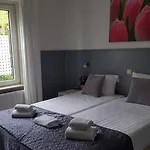 杜普伊斯酒店 2*