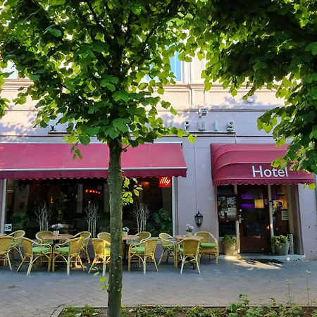 ホテル Dupuis ファルケンブルフ